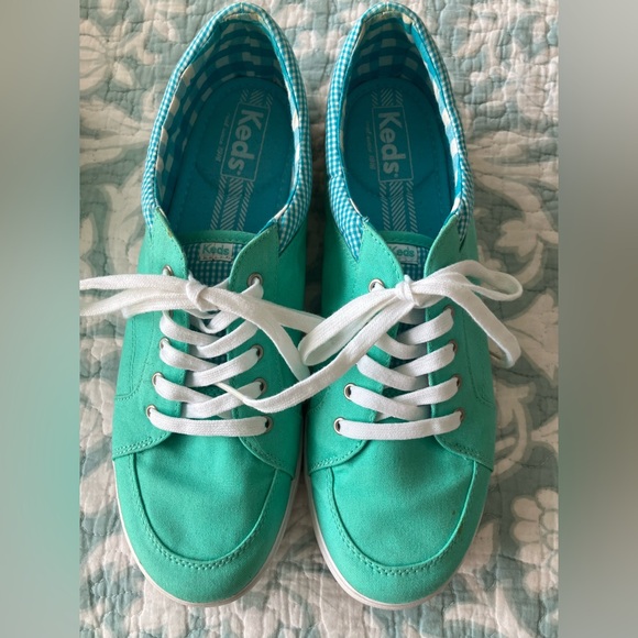 🩵September 3 day sale🩵KEDS Tiffany blue with gingham trim sneakers WOMEN 10 - Picture 3 of 5